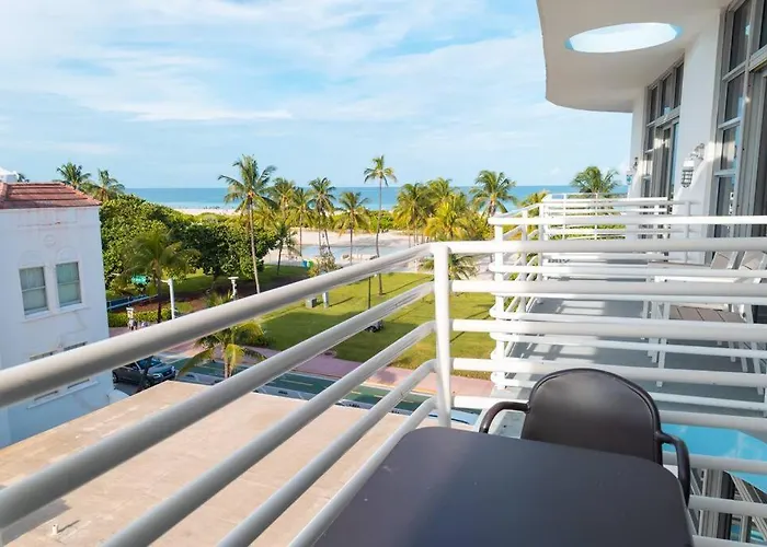 1 Bedroom With King Bed And Roof-Top Pool And Bar C503