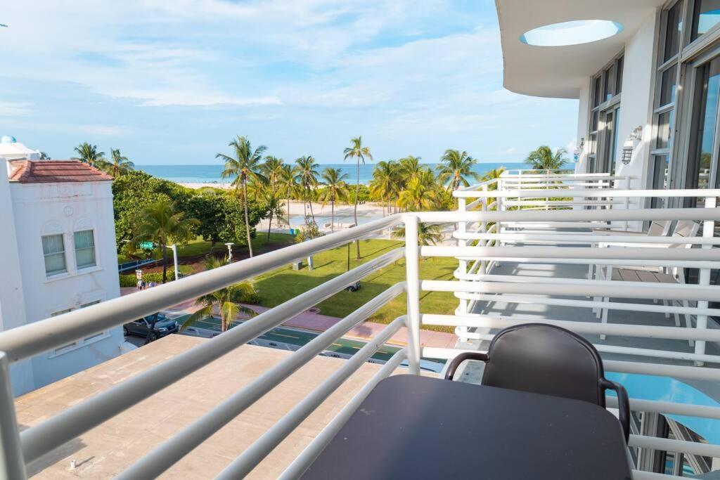 1 Bedroom With King Bed And Roof-top Pool And Bar C503 Appartement