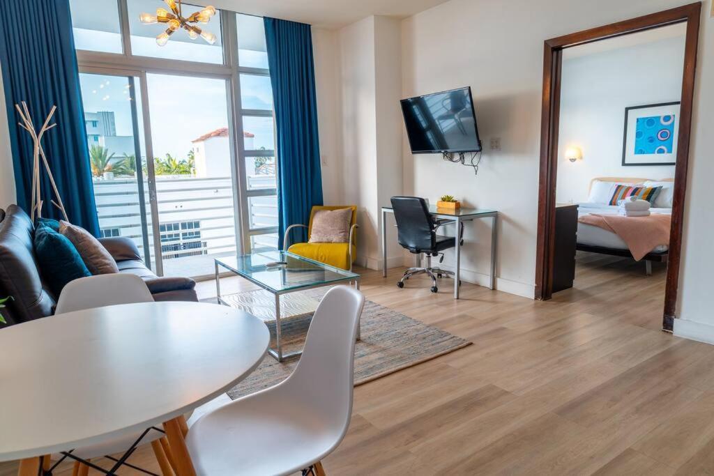 Appartement 1 Bedroom With King Bed And Roof-top Pool And Bar C503 *